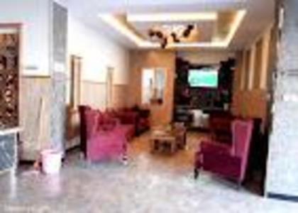 Manat Hotel - image 5