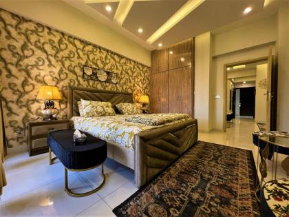 The Realtors Inn 1 BDR Apartment DHA 2