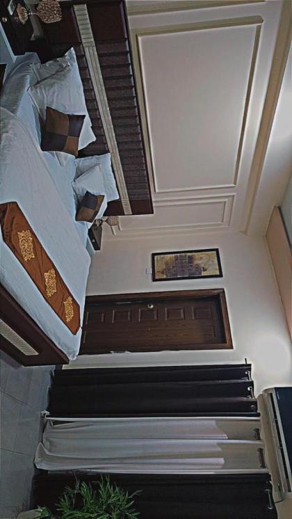 One Two and Three bedroom apartments 
