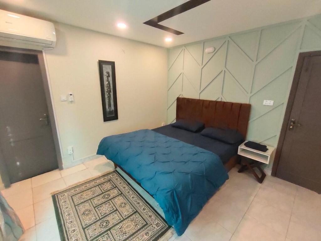 Luxurious & Cozy 1BHK Apartment Wi-FiSmart TV - image 2