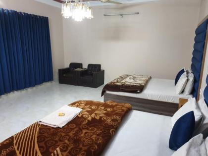 Hotel Kashmir Lodge - image 21