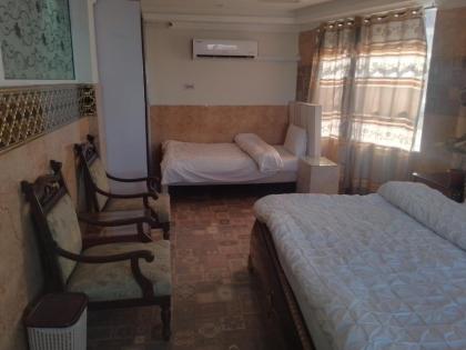 Hotel Crown Palace - image 22