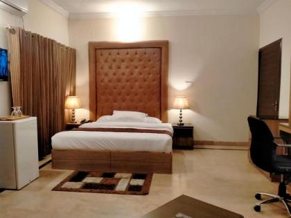 Peace Guest House - image 6
