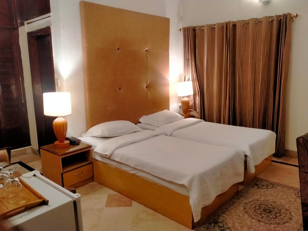 Peace Guest House - image 7