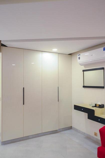 The Luxus Lodge - image 29