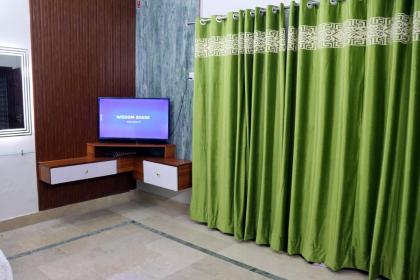 Hayat Grand Guest House - image 19