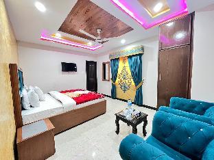 White Rose Guest House - main image