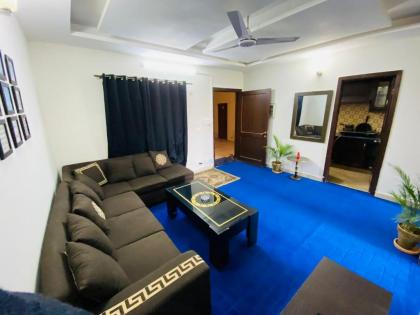It's very nice fully furnish fkat - image 7