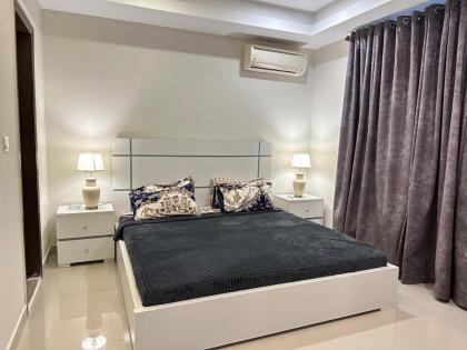Executive Apartment - image 27
