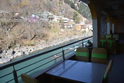 Green Valley Hotel & Restaurant Mahandri Kaghan - image 24