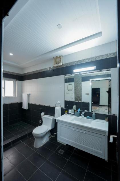 SK Residence - image 20