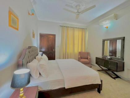 Stallion Luxury Apartments - image 24