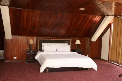 Daisy Dot Hotel - image 26