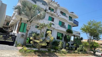 Midways Guest House and Hotels - image 23