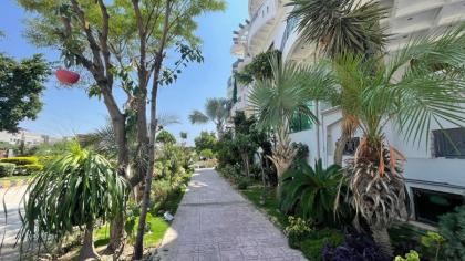 Midways Guest House and Hotels - image 26