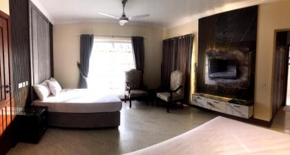 Royal Palace Boutique Hotel - image 19