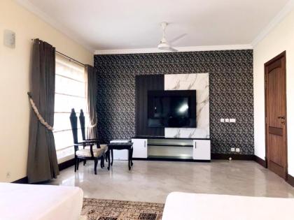 Royal Palace Boutique Hotel - image 7
