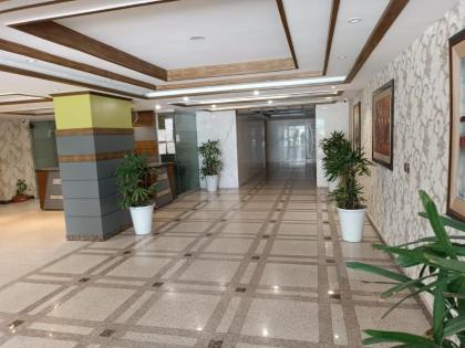 Deluxe Two-Bedroom Apartment - image 27
