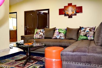 QB Elegant Villa with Valley View - image 5