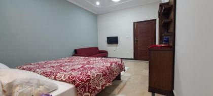 26 Number Bus Stop Guest House - image 14