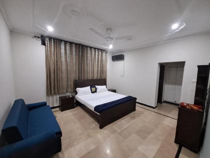 26 Number Bus Stop Guest House - image 18