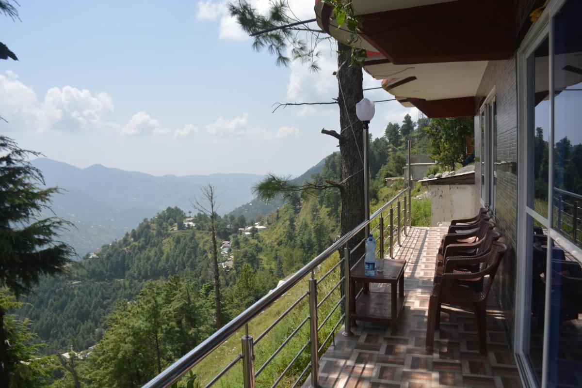 Eagle Nest Cottage Nathia Gali - main image