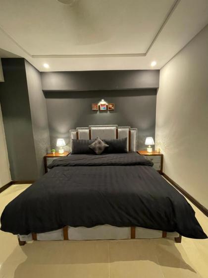 Freddy's Family Apartments - image 4
