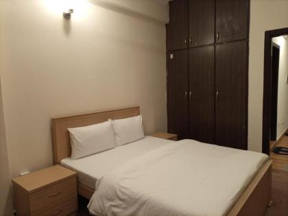 Tourist Inn Apartment 2 - image 25