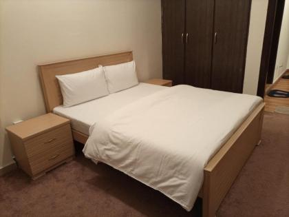 Tourist Inn Apartment 2 - image 29