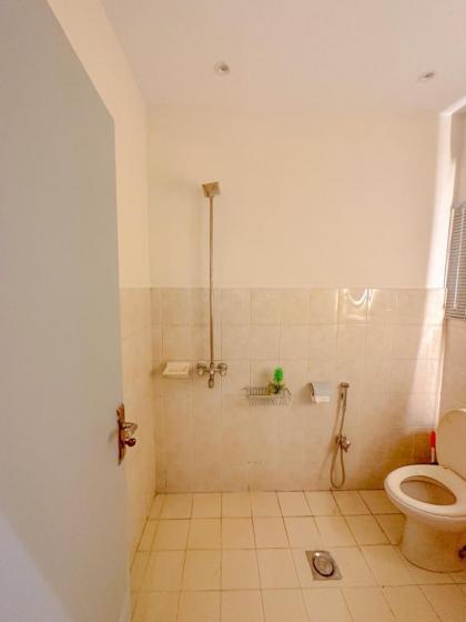 Freddy's Executive Apartments - image 25