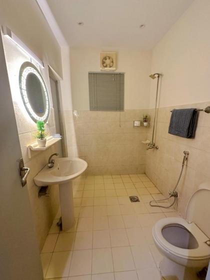 Freddy's Executive Apartments - image 26