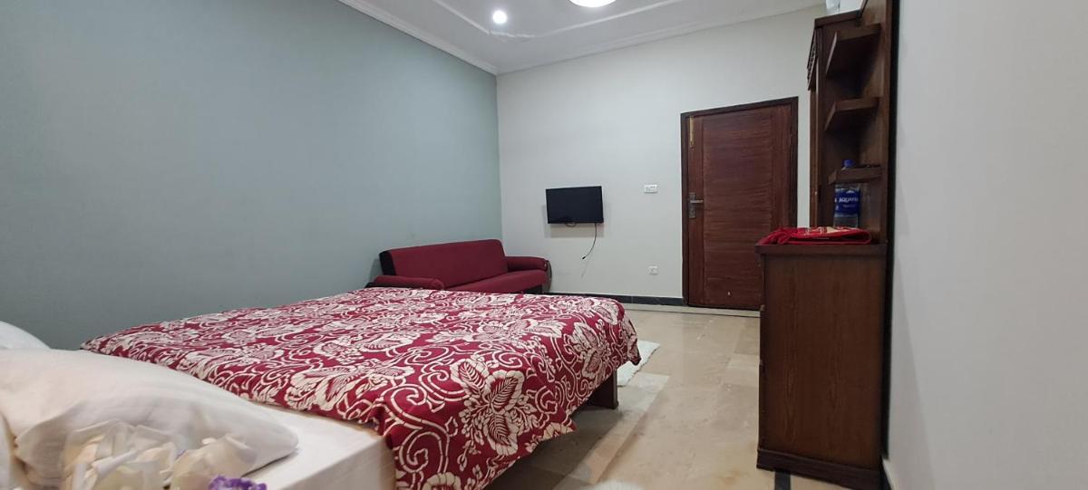 Islamabad Airport Guest House Free Pick-up and Drop off Available 24 Hours - image 5