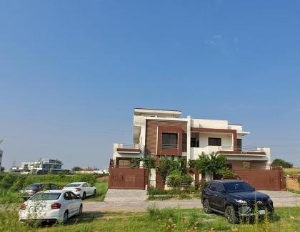 Islamabad Airport Guest House Free Pick-up and Drop off Available 24 Hours - image 6