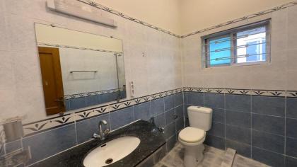 Secure Inn Hotel - image 10