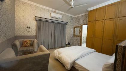 Secure Inn Hotel - image 16