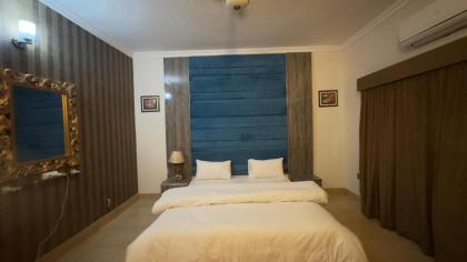 Secure Inn Hotel - image 21
