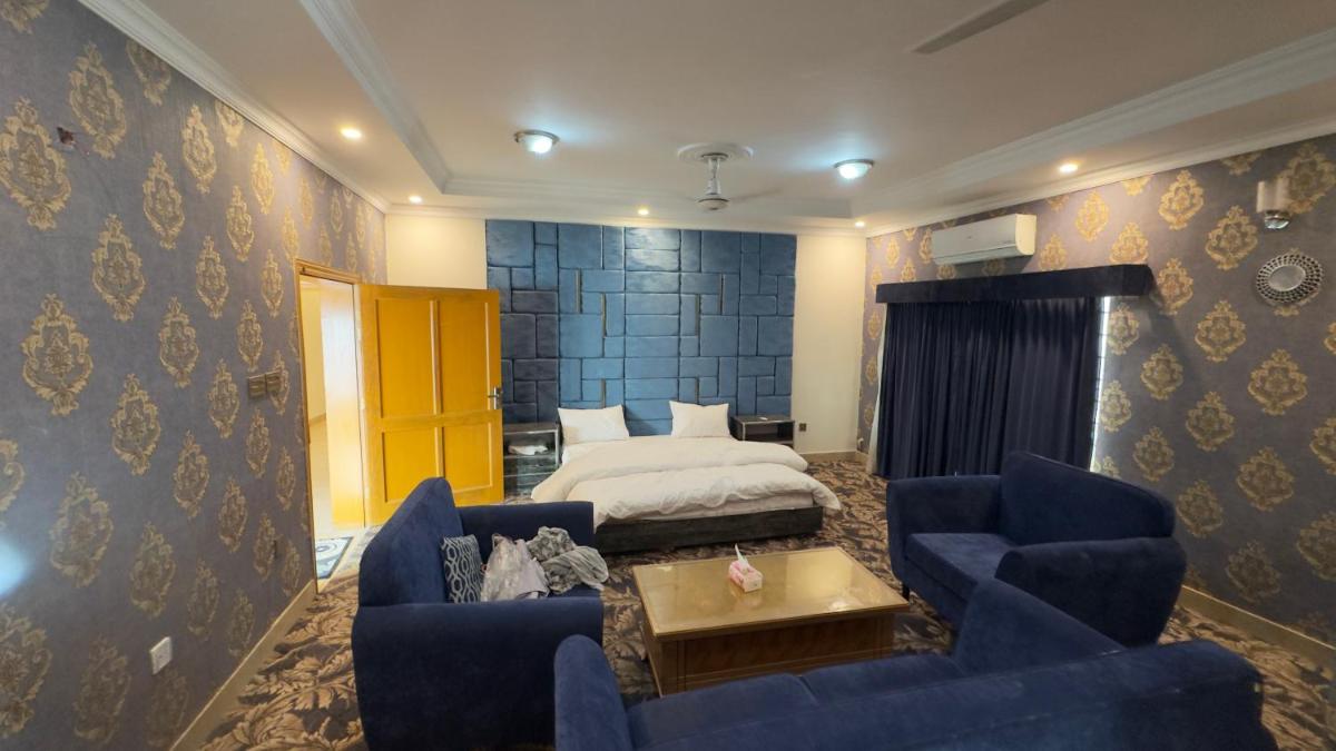 Secure Inn Hotel - image 3