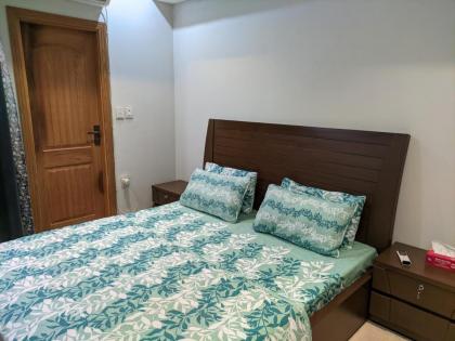 New 2 Bedroom Apartment Luxurious Nice Location - image 2