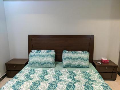New 2 Bedroom Apartment Luxurious Nice Location - image 5