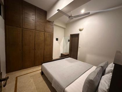 Omega 201 Two Bedroom Family Apartment - image 8