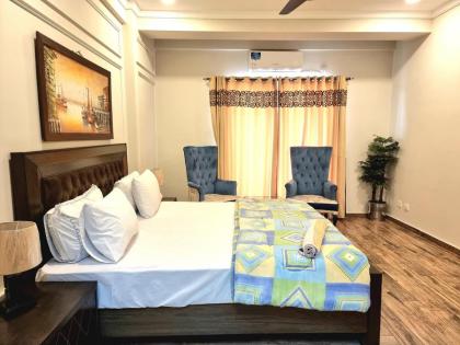 The Chromatic Apartments Bahria Town - image 4