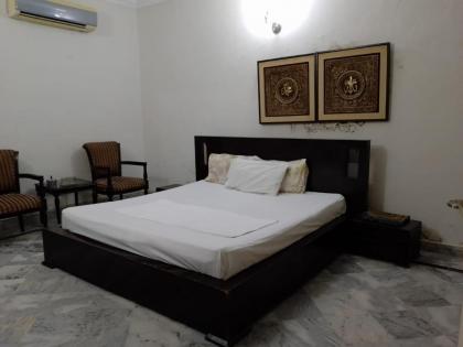 Islamabad lodge G-6 - image 10
