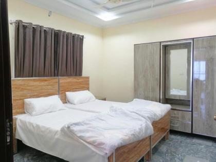 Navid's Holiday Resort & Hotel Murree Apartment 3 - image 2