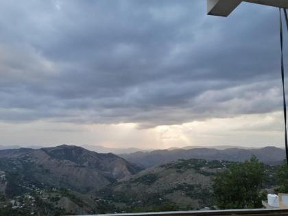 Navid's Holiday Resort & Hotel Murree Apartment 3 - image 21
