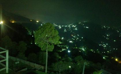 Navid's Holiday Resort & Hotel Murree Apartment 3 - image 23