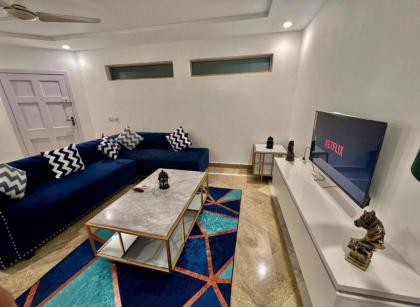 Homtel Signature Suites - image 20