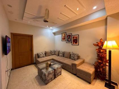 401 Shaheen Heights Two Bedroom Family Apartment - image 13