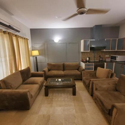 Private Suite F-10 Islamabad - image 12