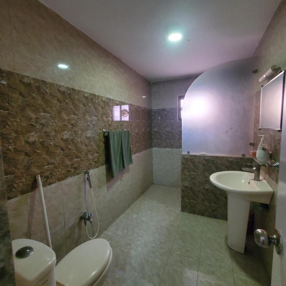 Private Suite F-10 Islamabad - image 2