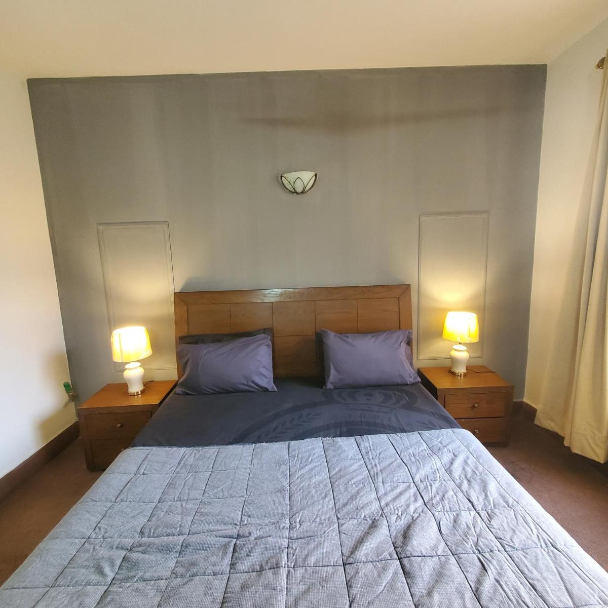 Private Suite F-10 Islamabad - image 5